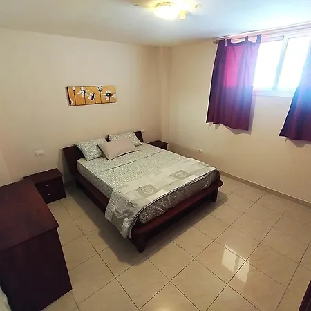 Piso 2 Sol Del Sur * Адехе